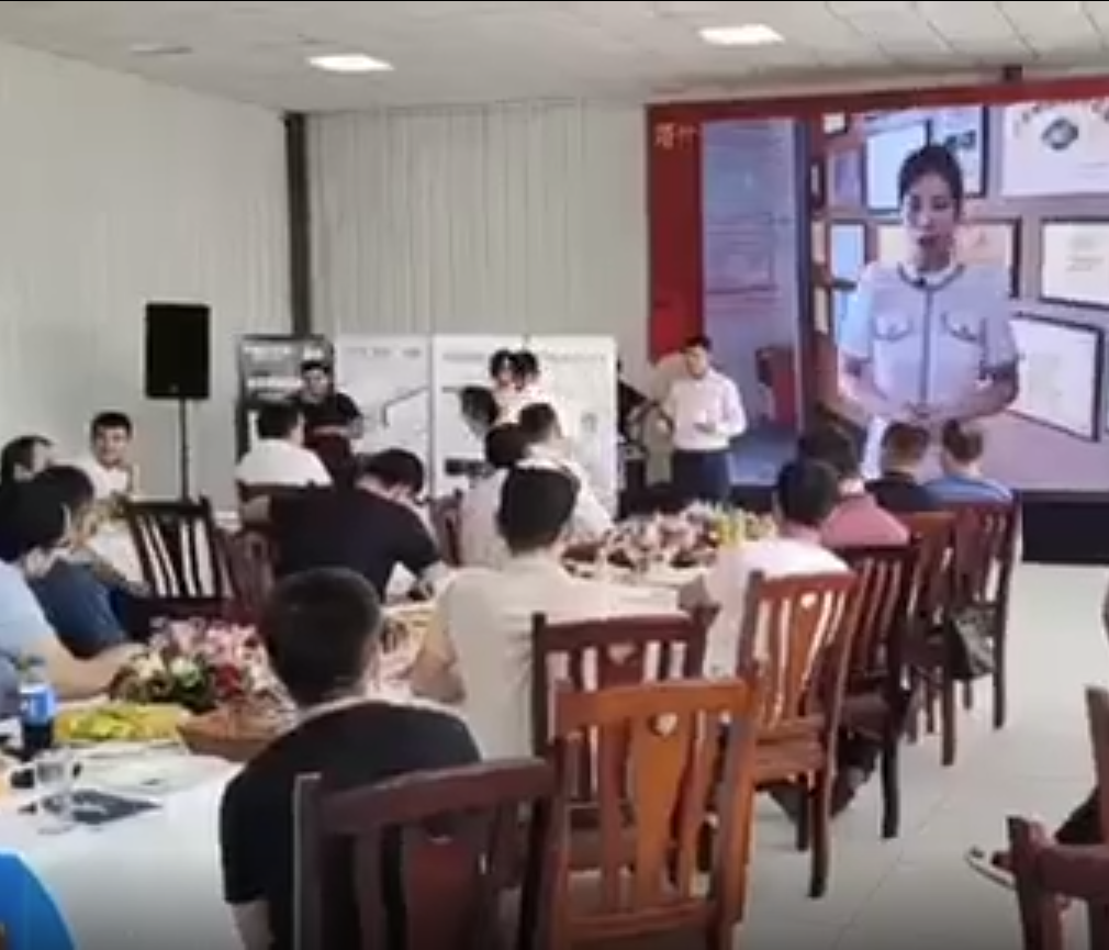 崛起中國(guó)之走向世界——信華企業(yè)一帶一路經(jīng)銷商大會(huì)圓滿舉行